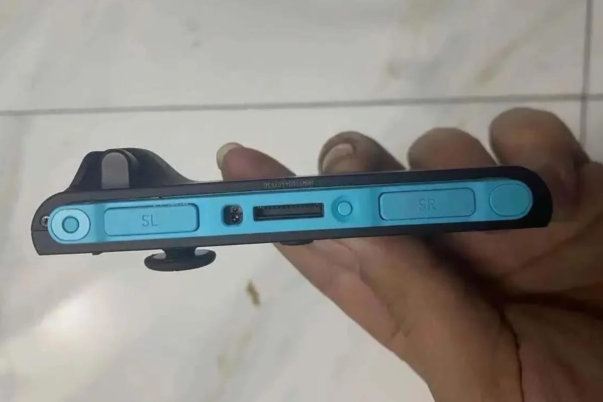 Les nouveaux Joy-Con de la Switch 2 dans la nature