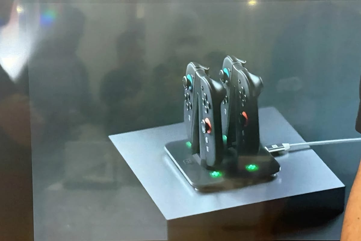 Au CES, les accessoiristes ne cachent plus les maquettes de la Switch 2