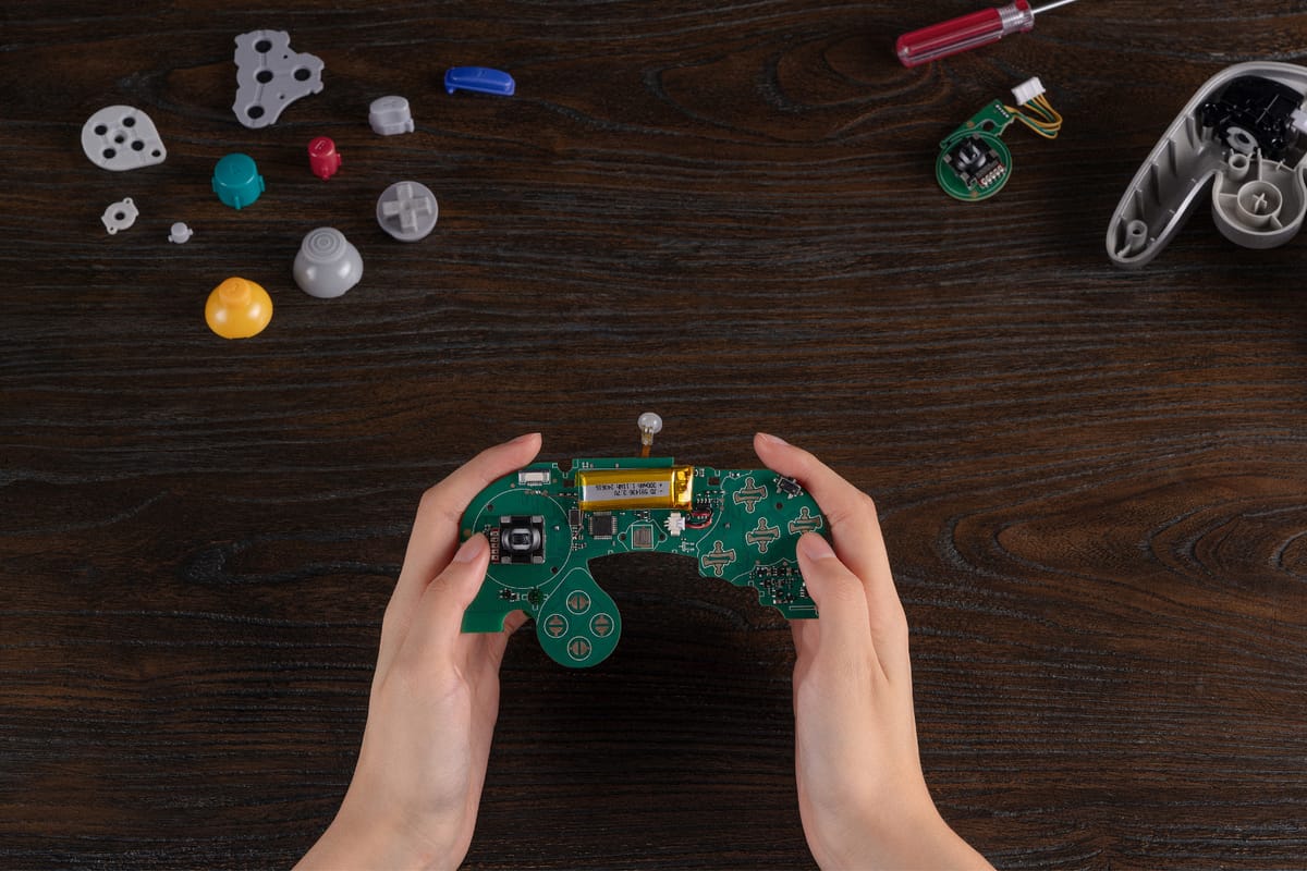 8BitDo : du Bluetooth en retrofit pour la manette GameCube