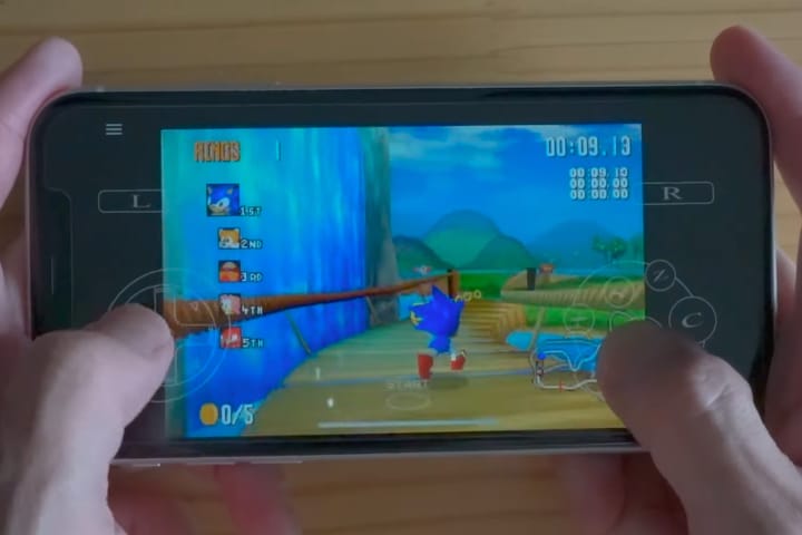 Yaba Sanshiro 2 : un émulateur Saturn pour iPhone et iPad qui ne vole pas très haut